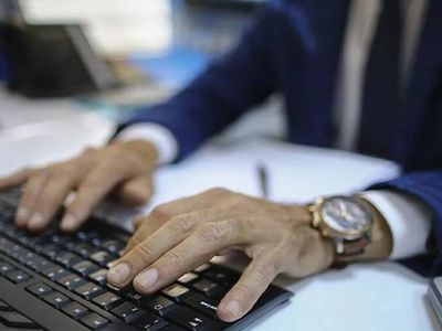 Memur olmak isteyenlere müjde: Pek çok kamu kurumu personel alacak! Şartlar ve tarih belli oldu