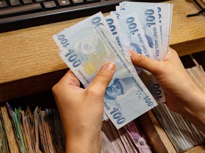 Memur-Sen’den emekli maaşı sözleri: Seyyanen zam gözden geçirilmeli