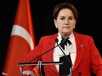 Meral Akşener başkanlıktan çekildi, istifalar peş peşe geldi: İYİ Parti’de dengeler değişiyor