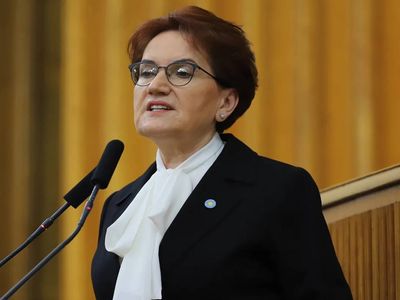 Meral Akşener hastaneye kaldırıldı: Tüm programlarını iptal etti