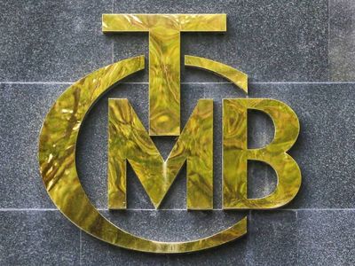 Merkez Bankası tahminleri duyurdu: Enflasyon yükseldi dolar düştü