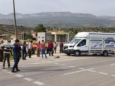 Mersin’de Trafik Kazası: 2 Yaralı