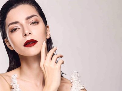 Merve Boluğur Aradığı Kumralı Sonunda Buldu! Ünlü Oyuncu Yeni Bir Aşka Yelken Açtı