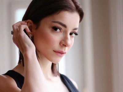Merve Boluğur Hayatından Herkesi Çıkarttı, Eleştirileri Umursamadı!