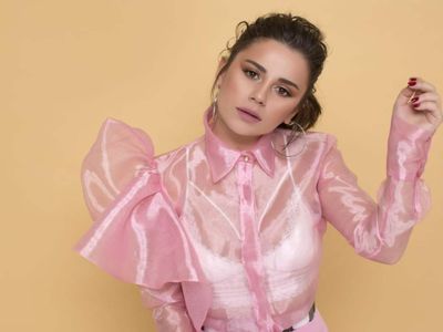 Merve Özbey kimdir, nereli ve kaç yaşında? Şarkıcı Merve Özbey hastalığı ne, sağlık durumu nasıl? Merve Özbey biyografisi ve kariyeri