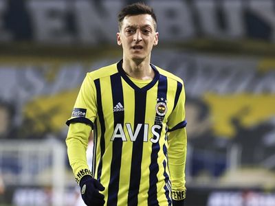 Mesut Özil Taraftarlara Seslendi! ' Artık Yüzünüz Gülecek '
