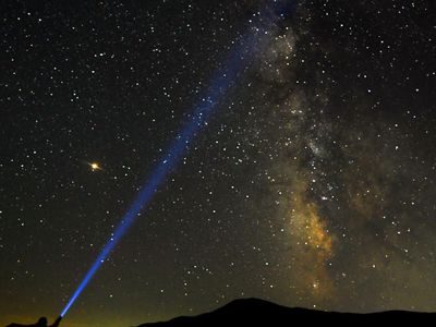 Meteor yağmurları için geri sayım başladı: Uzman isim görsel şölen için tavsiyelerde bulundu