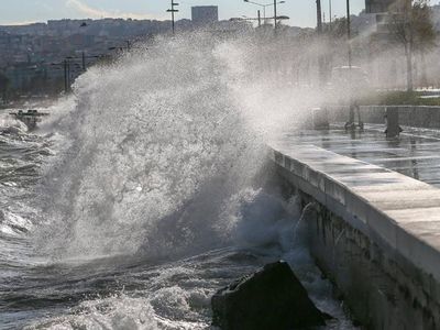 Meteoroloji alarm verdi: Karadeniz için fırtına uyarısı