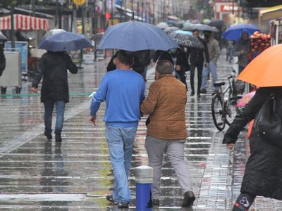Meteoroloji bayramda yola çıkacakları uyardı: Kuvvetli yağış geliyor, 19 ili etkisi altına alacak