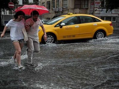 Meteoroloji duyurdu: Yarın yerel kuvvetli yağış uyarısı!
