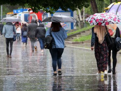 Meteoroloji kuvvetli yağış için saat verdi: O illere sarı kodlu uyarı