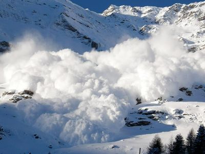 Meteoroloji peş peşe uyardı: Karadeniz ve Doğu Anadolu’da çığ riski!