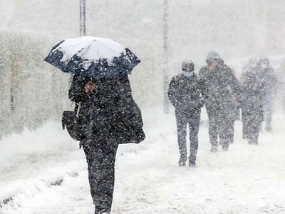 Meteoroloji tarih verdi: Sağanak yağmur ve kar rapor edildi