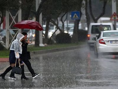 Meteoroloji’den Marmara ve Ege’ye uyarı: Çok kuvvetli geliyor
