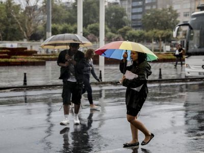 Meteoroloji’den 18 il için sarı alarm: Kuvvetli sağanak yağış bekleniyor