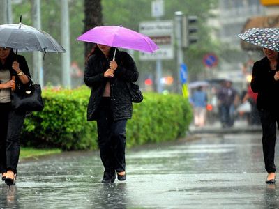 Meteoroloji’den arefe uyarısı: 15 ilde kuvvetli sağanak yağış etkili olacak