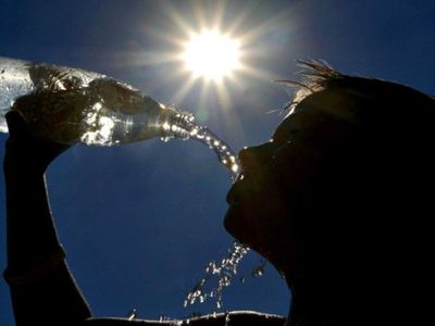 Meteoroloji’den peş peşe uyarı: Vatandaşlara kavurucu sıcak uyarısı geldi
