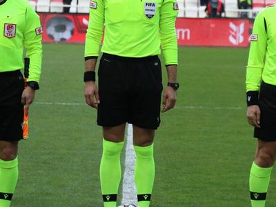 MHK Galatasaray Kasımpaşa U16 maçına hakem ataması yapmayı unuttu!