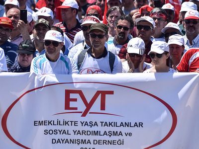 MHP Grup Başkanvekilinden dikkat çeken EYT açıklaması: ‘Yılın ilk haftası Meclis’ten geçer’