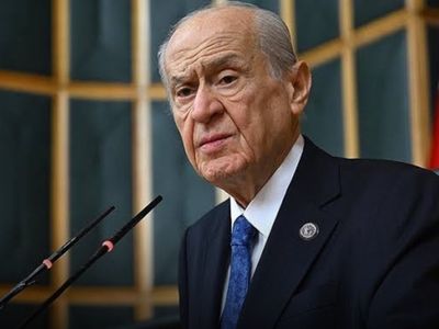 MHP, İstanbul İl ve İlçe Teşkilatlarını Feshetti