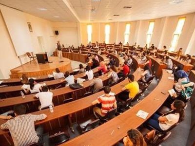 MHP Lideri'nden Gençlere İletişim Fakültesi Çağrısı