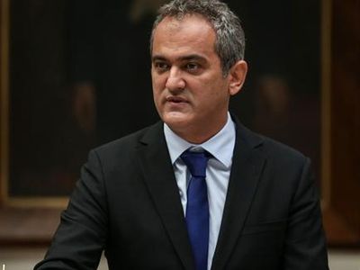 Milli Eğitim Bakan Özer: 'Okulların Kapatılması Söz Konusu Değil'