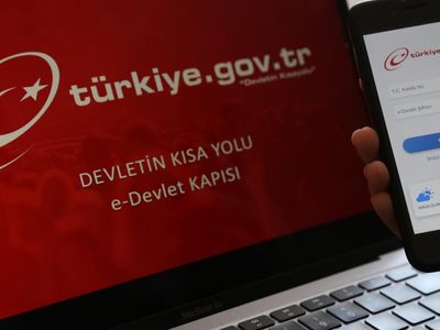 Milli Eğitim Bakanı Mahmut Özer: Halk Eğitim Kurs Sertifikaları e-Devlet İle Alınabilecek