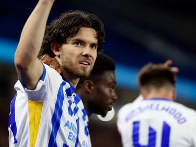Milli futbolcular Avrupa’yı sallamaya devam ediyor: Ferdi Kadıoğlu, Brighton formasıyla ilk golünü attı