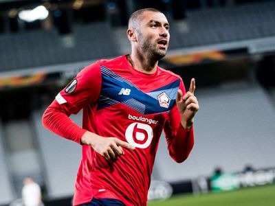 Milli Futbolcumuz Burak Yılmaz'a Golfçü Benzetmesi!