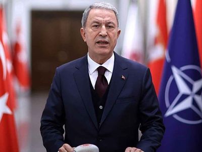 Milli Savunma Bakanı Hulisi Akar'dan Mariupol'deki tahliyelere ilişkin açıklama geldi: Olumlu gelişmeler bekliyoruz!