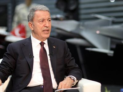 Milli Savunma Bakanı Hulusi Akar, telefonda Ukrayna Savunma Bakanı Oleksii Rezkinov ile kritik görüşme gerçekleştirdi!