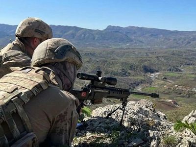 Milli Savunma Bakanlığı açıkladı: Pençe - Kilit harekatında 5 terörist etkisiz hale getirildi!