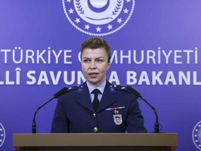 Milli Savunma Bakanlığı tarafından bilgilendirme toplantısı yapıldı: Karadeniz'de sürüklenen mayınlara karşı gerekli her türlü tedbir alındı!