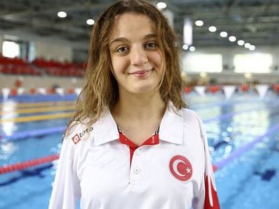 Milli Yüzücümüz Sümeyye Boyacı Bronz Madalya Kazandı