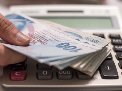 Milyonlarca emekliyi ilgilendiriyor: Zamlı maaşların yatacağı tarih belli oldu