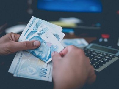 Milyonlarca gence iş müjdesi: Yarı zamanlı çalışanlara güvence geliyor