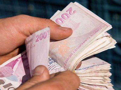 Milyonlarca işçiyi ilgilediriyor! İki işte çalışanlar fazla primi geri alabilir