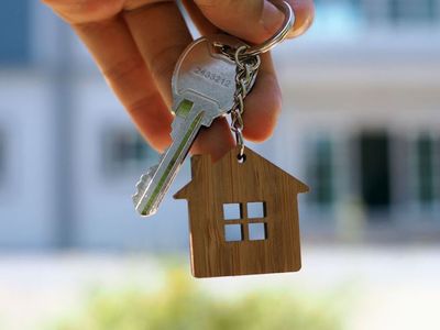 Milyonlarca kiracıyı ve ev sahibini yakından ilgilendiren müjdeli haber geldi! Adalet Bakanı Bozdağ kiralara yönelik yeni oranı açıkladı