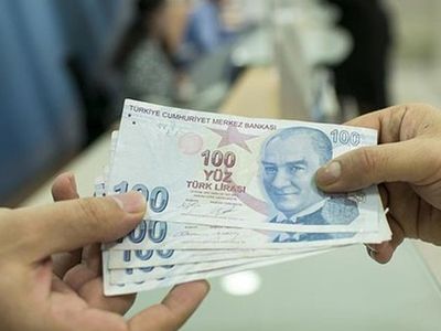 Milyonlarca Memur ve Emeklisini İlgilendiren Haber Geldi: 1000 Lira Fark Yarın Hesaplara Yatırılacak!