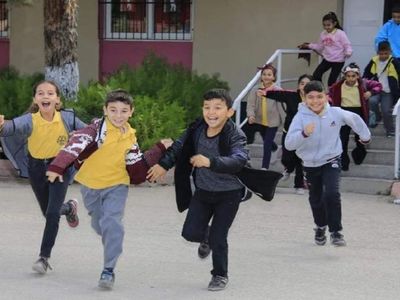Milyonlarca öğrenciye müjdeli haber: Ara tatil Ramazan Bayramı ile birleşiyor