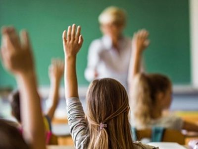 Milyonlarca öğrenciyi ilgilendiriyor: Bakan Özer açıkladı! Okulların açılma tarihi belli oldu