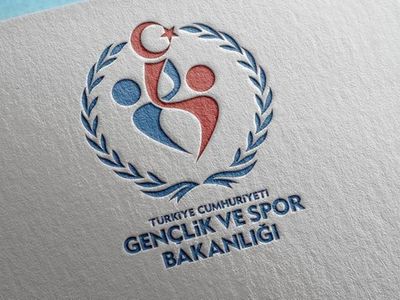 Milyonlarca öğrenciyi ilgilendiriyor: KYK burs ve kredi başvuruları başladı