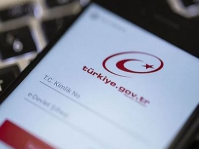 Milyonlarca vatandaşı ilgilendiren yeni düzenleme! Ad ve soyadı değiştirme başvuruları artık e-Devlet üzerinden gerçekleştirilecek