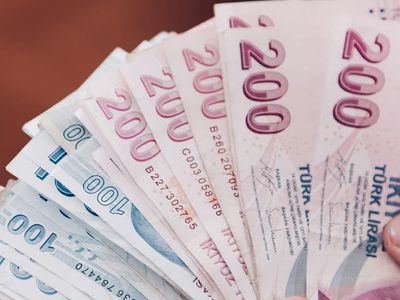 Milyonların beklediği haber: Zamlı maaşlar için tarih belli oldu