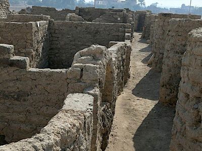 Mısır’da 3 Bin Senelik 'Kayıp Şehir' Keşfedildi