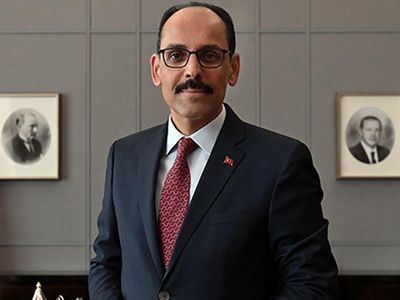 MİT Başkanı Kalın Hamas heyeti ile görüştü