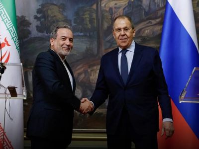 Moskova ve Tahran’dan Yeni Delhi’de Diplomasi Mesaisi