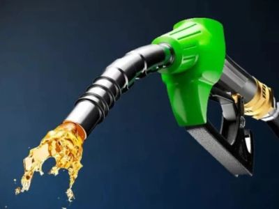 Motorin ve benzin fiyatlarında indirim: Sürücülerin yüzü güldü!
