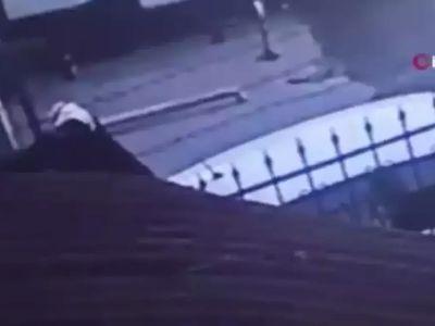 Motosikletli saldırı! Otele el bombasıyla saldırdı, hastanelik oldu!