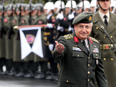 MSB Açıkladı: Başvurular başladı, sözleşmeli er alınacak!